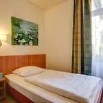 Trip Blankenburg Отель 3*