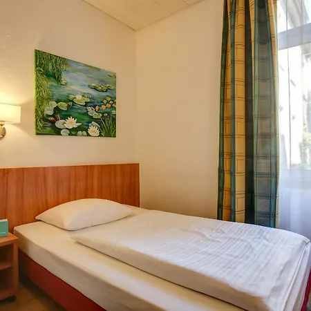 Trip Blankenburg فندق 3*