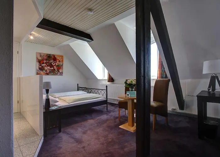 Hotell Trip Blankenburg 3*