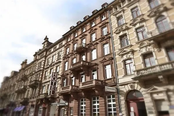 Trip Blankenburg Hotell 3*